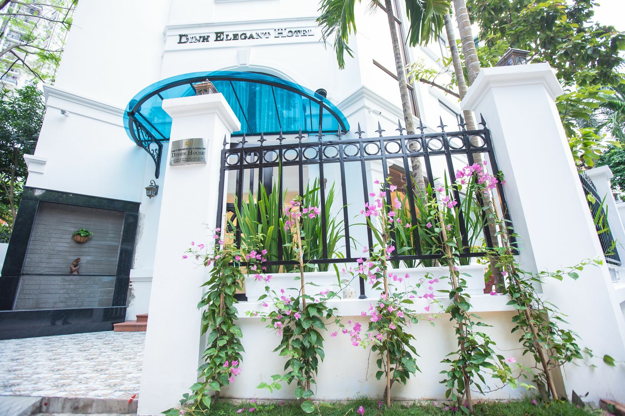 Dinh Elegant Hanoi Hotel Exterior photo