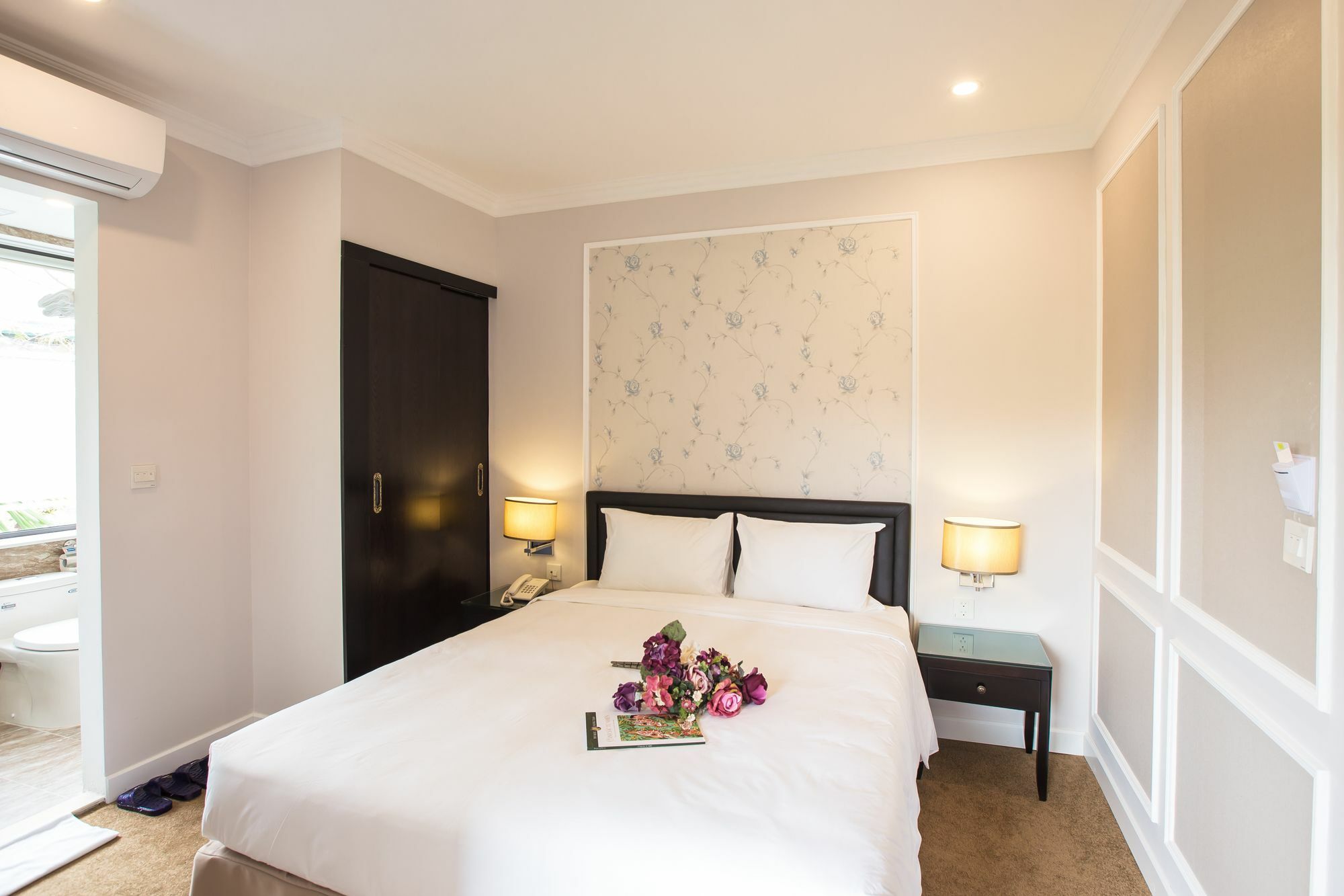 Dinh Elegant Hanoi Hotel Exterior photo