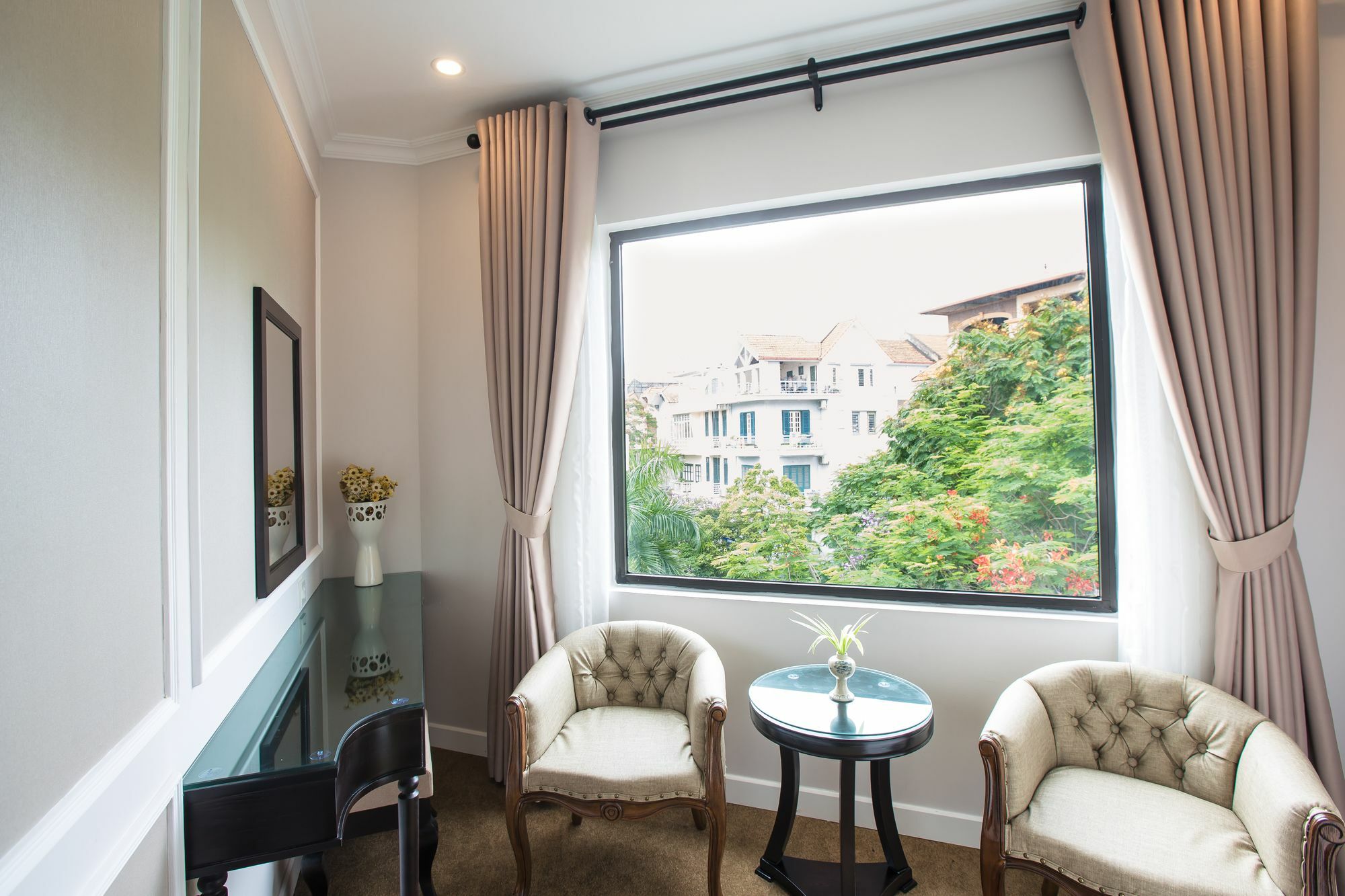 Dinh Elegant Hanoi Hotel Exterior photo