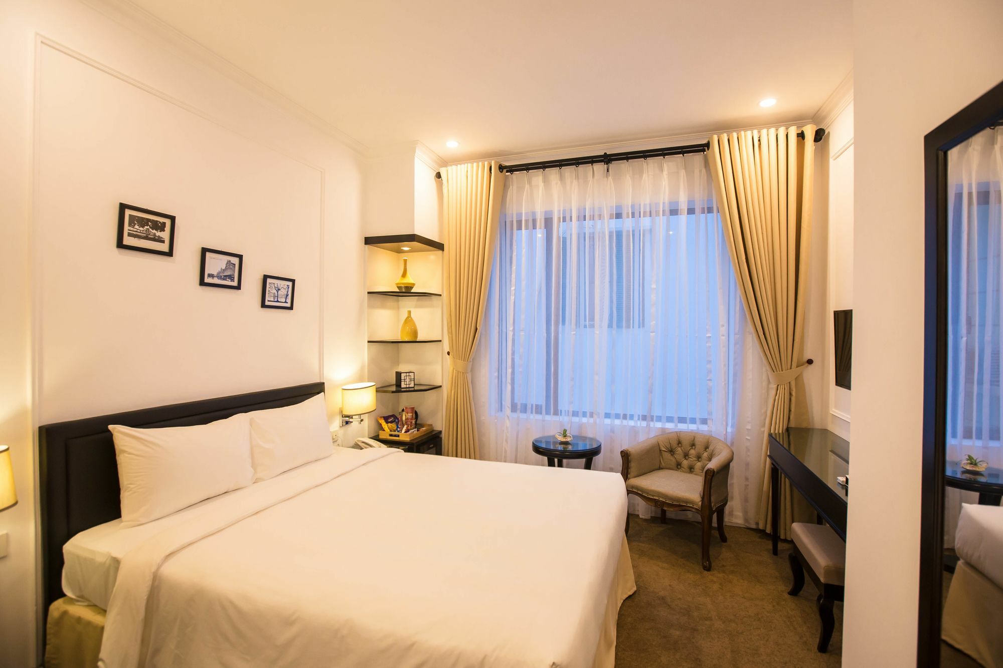 Dinh Elegant Hanoi Hotel Exterior photo