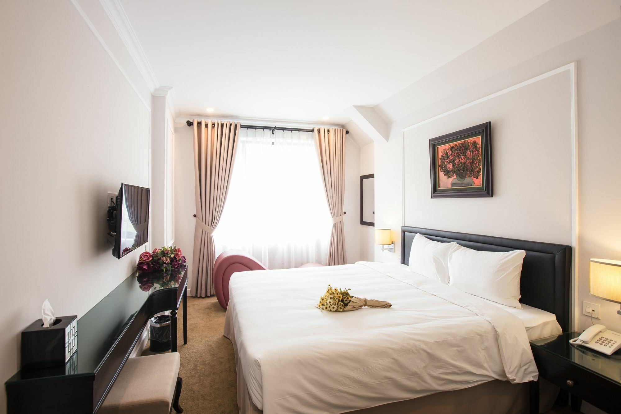 Dinh Elegant Hanoi Hotel Exterior photo