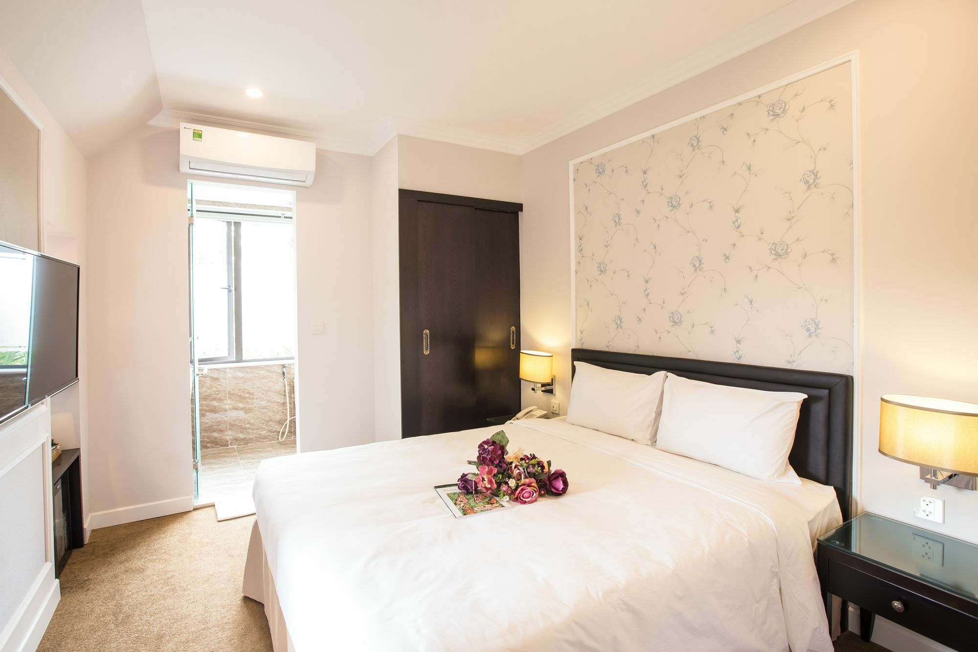 Dinh Elegant Hanoi Hotel Exterior photo